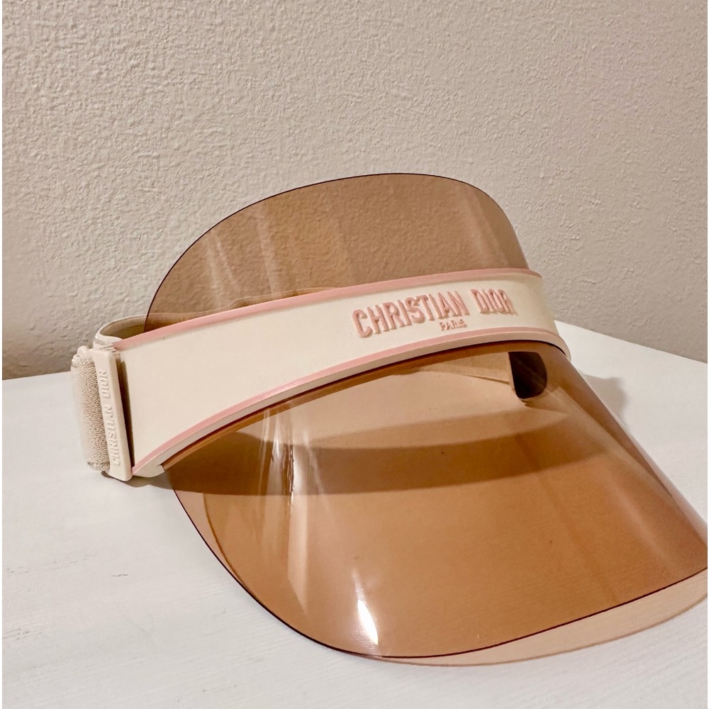 NWT DiorClub V1U Visor Matte Beige